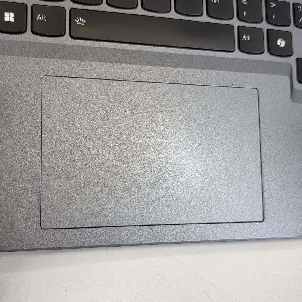 Lenovo Legion 5i Gen 9 16 Gray 2.2 GHz Intel Core i9 14th Gen. 32GB RAM 1TB Solid State Drive NVIDIA GeForce RTX 4060 8 GB