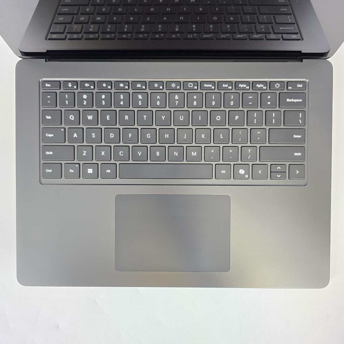 Microsoft Surface Laptop 7 15 Black WiFi 3.4 GHz Qualcomm Snapdragon X Elite 32GB RAM 1TB Solid State Drive