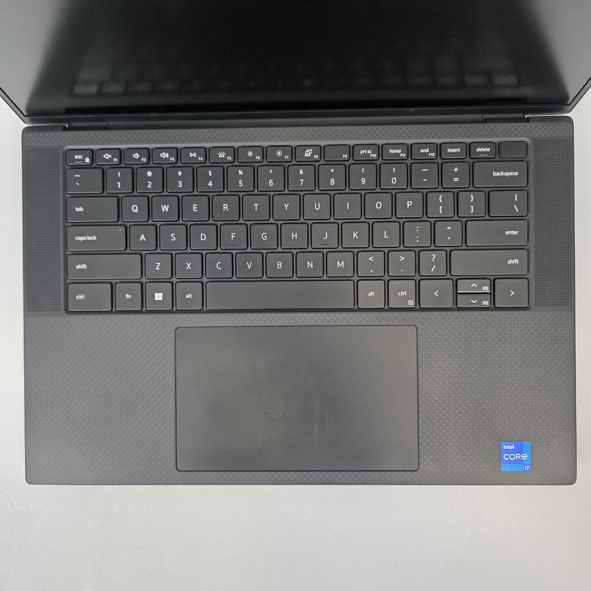 Precision 5570 15.6 Gray 2.3 GHz Intel Core i7 12th Gen. 16GB RAM 256GB Solid State Drive NVIDIA RTX A2000 8 GB