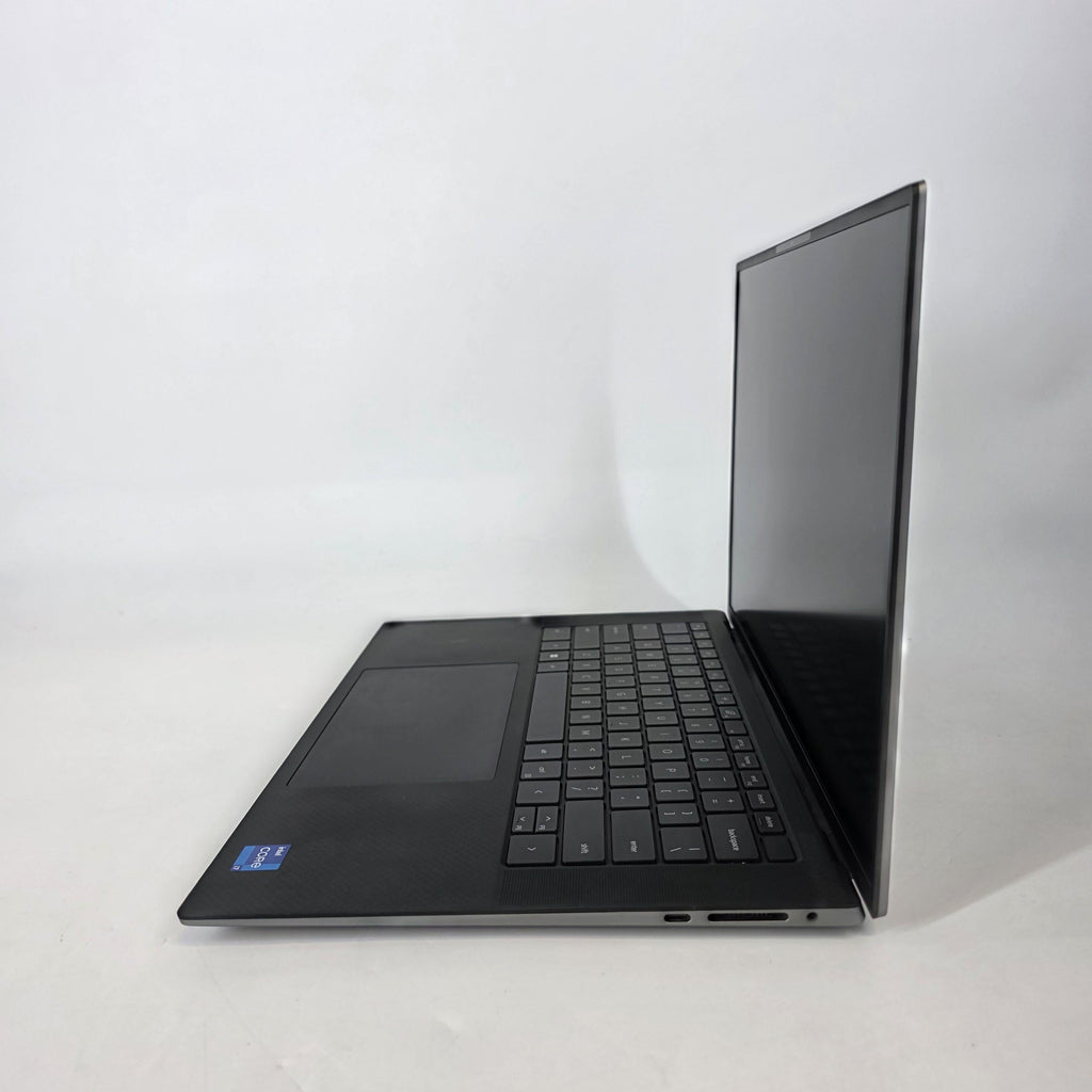 Precision 5570 15.6 Gray 2.3 GHz Intel Core i7 12th Gen. 16GB RAM 256GB Solid State Drive NVIDIA RTX A2000 8 GB
