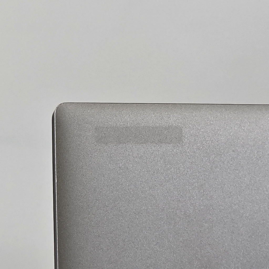 Precision 5570 15.6 Gray 2.3 GHz Intel Core i7 12th Gen. 16GB RAM 256GB Solid State Drive NVIDIA RTX A2000 8 GB