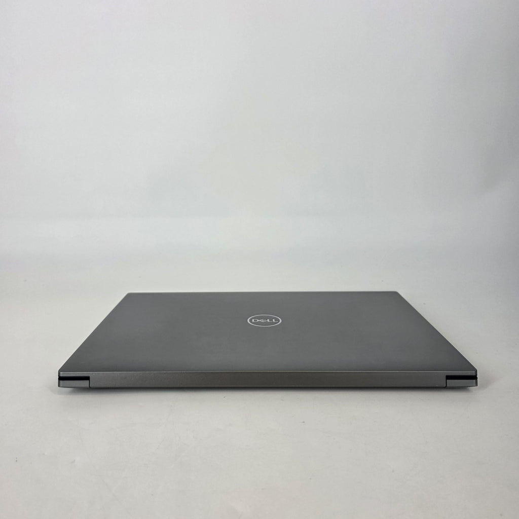 Precision 5570 15.6 Gray 2.3 GHz Intel Core i7 12th Gen. 16GB RAM 256GB Solid State Drive NVIDIA RTX A2000 8 GB