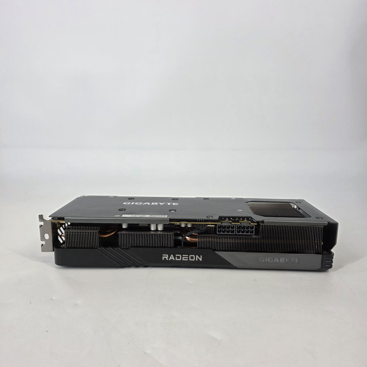 AMD Radeon RX 7600 XT 16GB RAM