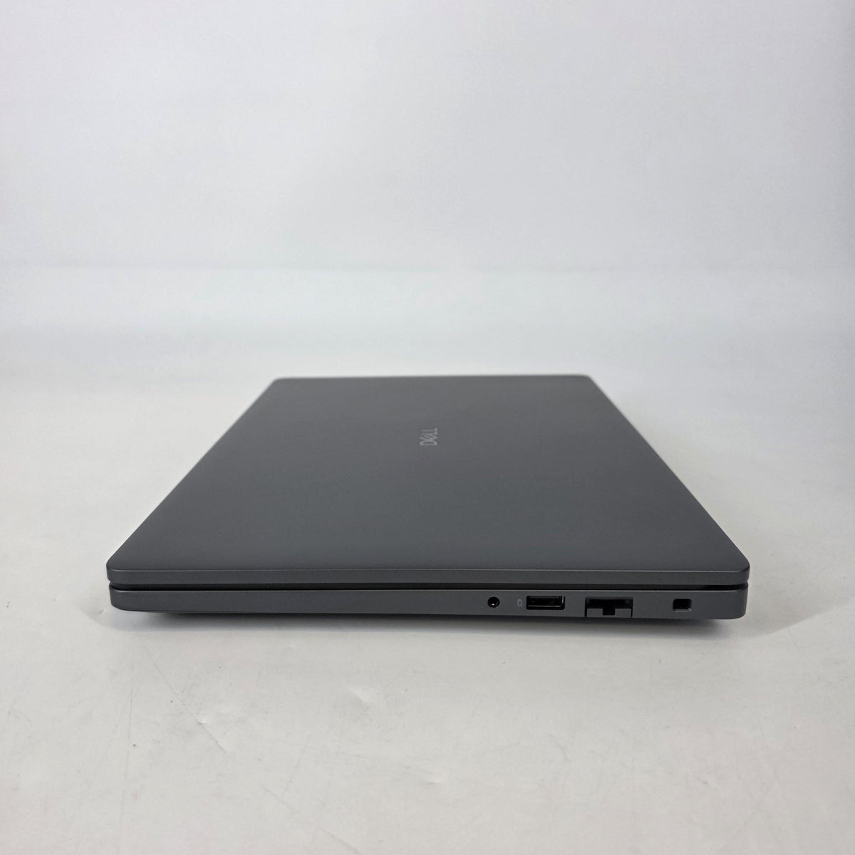 Pro Max 14 MC14250 Magnetite 2.4 GHz Intel Core Ultra 5 Series 2 32GB RAM 512GB Solid State Drive