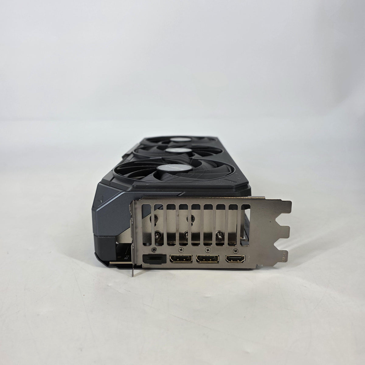 NVIDIA GeForce RTX 5070 Ti 16GB RAM