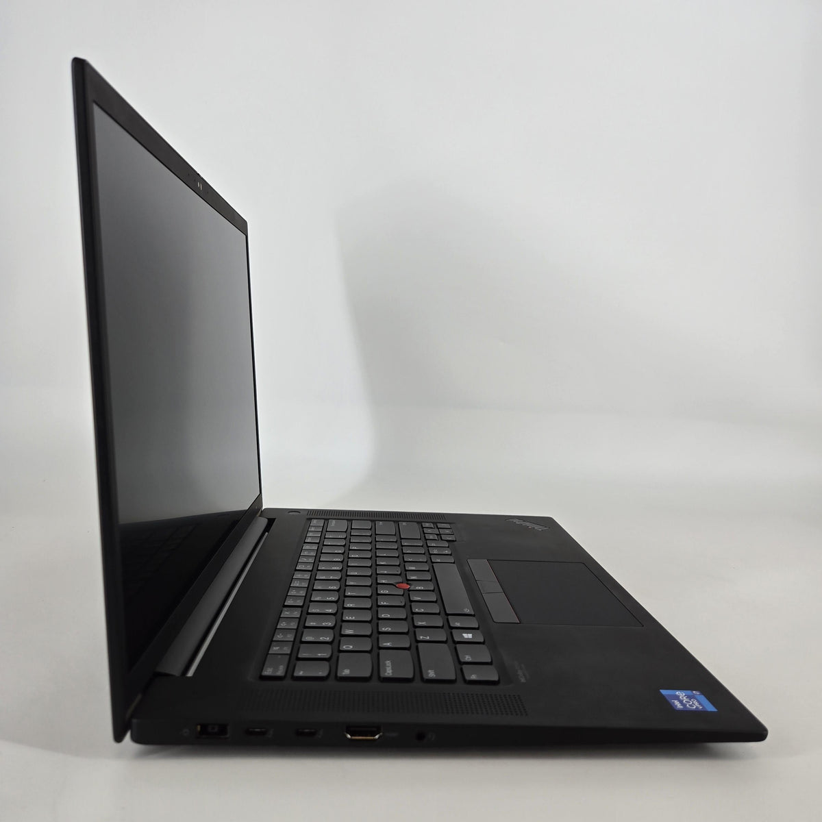Lenovo ThinkPad P1 Gen 4 16 2021 Black 2.5 GHz Intel Core i7 11th Gen. 16GB RAM 512GB Solid State Drive NVIDIA GeForce RTX 3070 8 GB