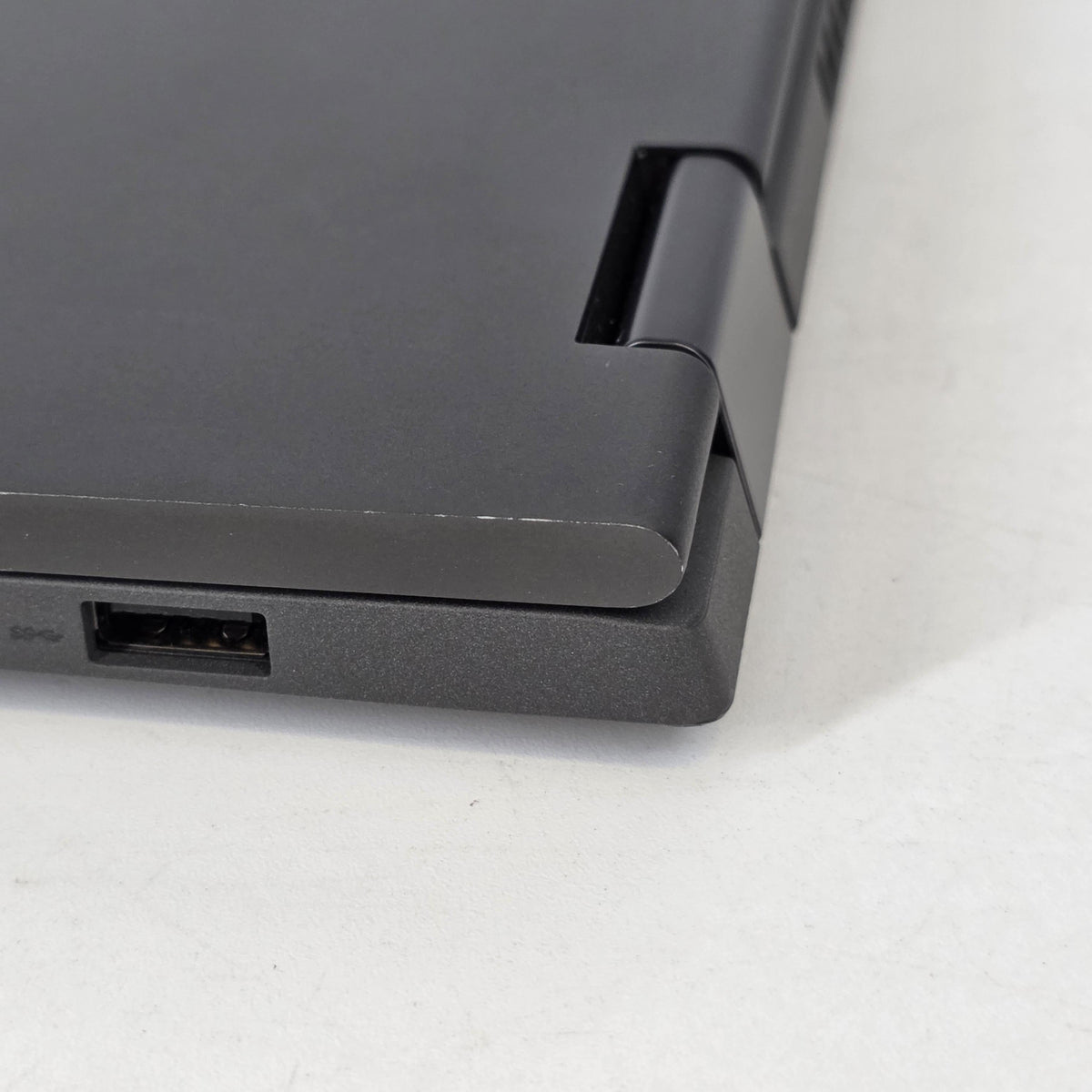 Lenovo IdeaPad Flex 5i 15.6 Black 1.3 GHz Intel Core i7 10th Gen. 16GB RAM 512GB Solid State Drive