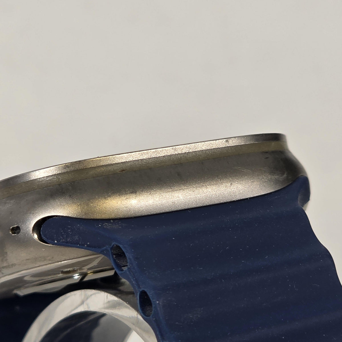 Apple Watch (Ultra 2) 49mm Natural Unlocked 64GB