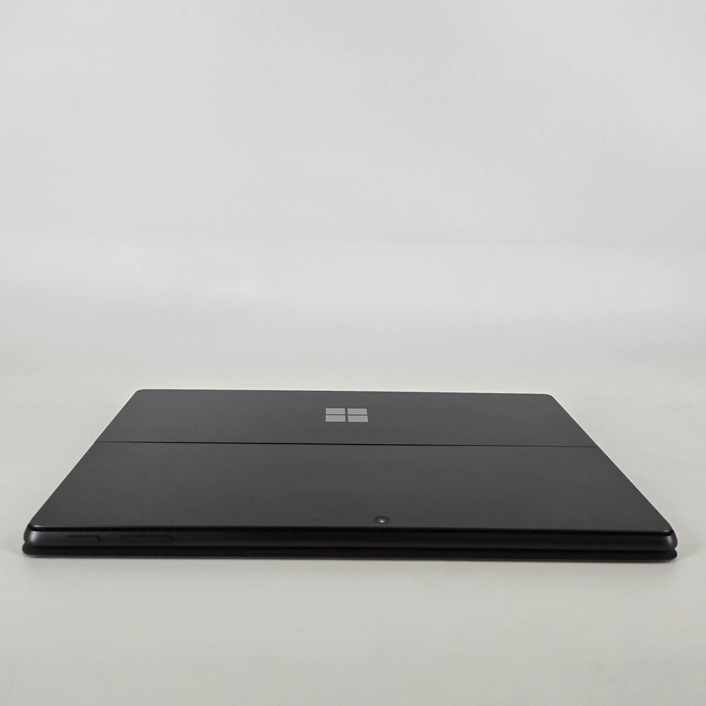 Microsoft Surface Pro 9 13 Graphite WiFi 2.7 GHz Intel Core i7 12th Gen. 16GB RAM 256GB Solid State Drive