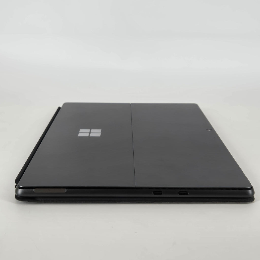 Microsoft Surface Pro 9 13 Graphite WiFi 2.7 GHz Intel Core i7 12th Gen. 16GB RAM 256GB Solid State Drive
