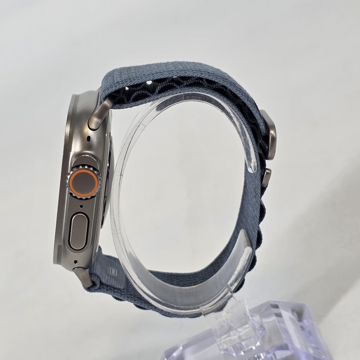 Apple Watch (Ultra 2) 49mm Natural Unlocked 64GB