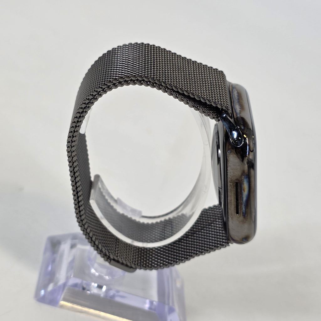 Apple Watch (Series 7) 45mm Graphite Unlocked 32GB