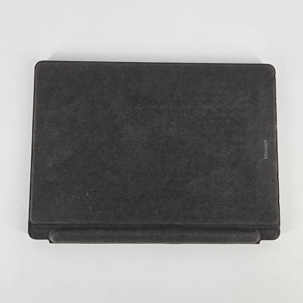 Microsoft Surface Pro 9 13 Graphite WiFi 2.7 GHz Intel Core i7 12th Gen. 16GB RAM 256GB Solid State Drive