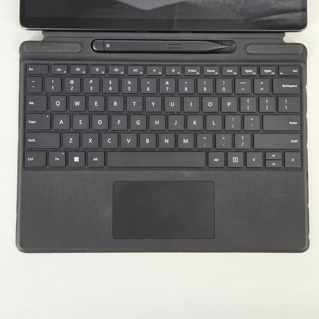 Microsoft Surface Pro 9 13 Graphite WiFi 2.7 GHz Intel Core i7 12th Gen. 16GB RAM 256GB Solid State Drive