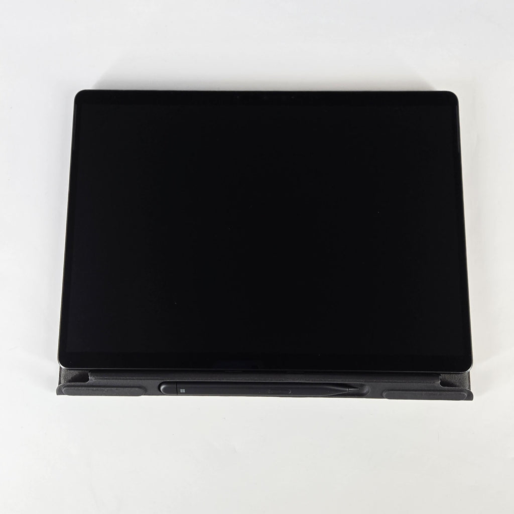 Microsoft Surface Pro 9 13 Graphite WiFi 2.7 GHz Intel Core i7 12th Gen. 16GB RAM 256GB Solid State Drive