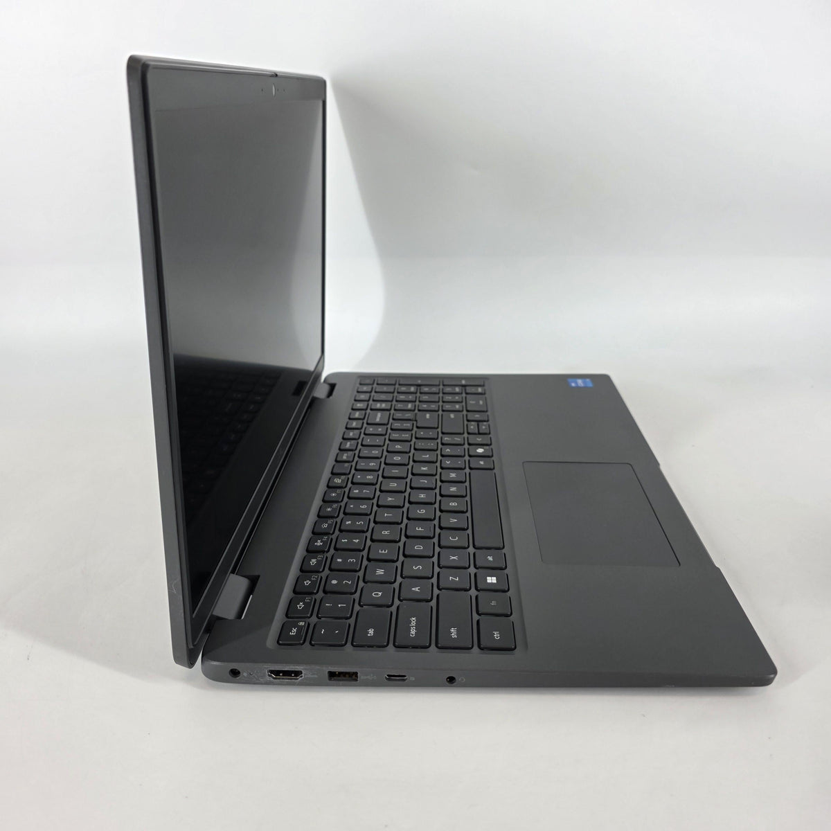 Latitude 3550 15.6 Gray 1.3 GHz Intel Core i5 13th Gen. 32GB RAM 512GB Solid State Drive