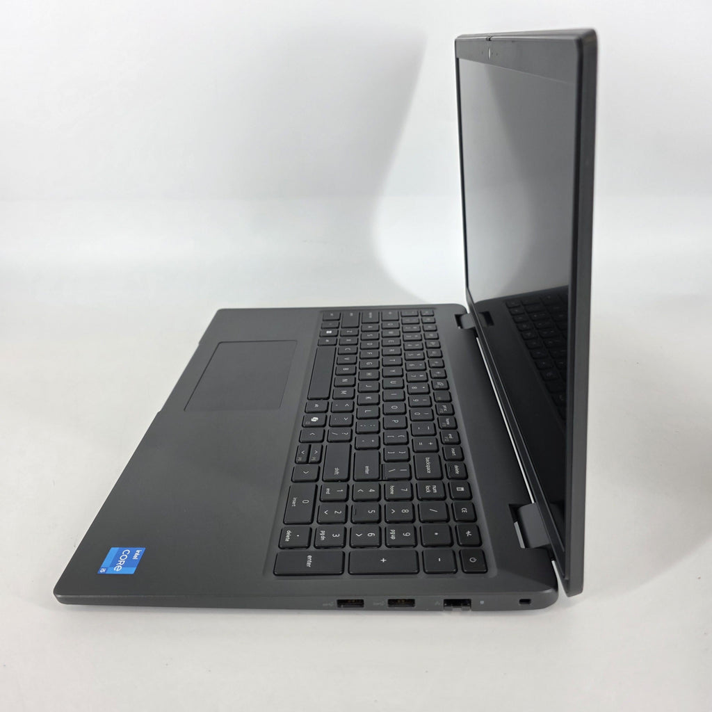 Latitude 3550 15.6 Gray 1.3 GHz Intel Core i5 13th Gen. 32GB RAM 512GB Solid State Drive