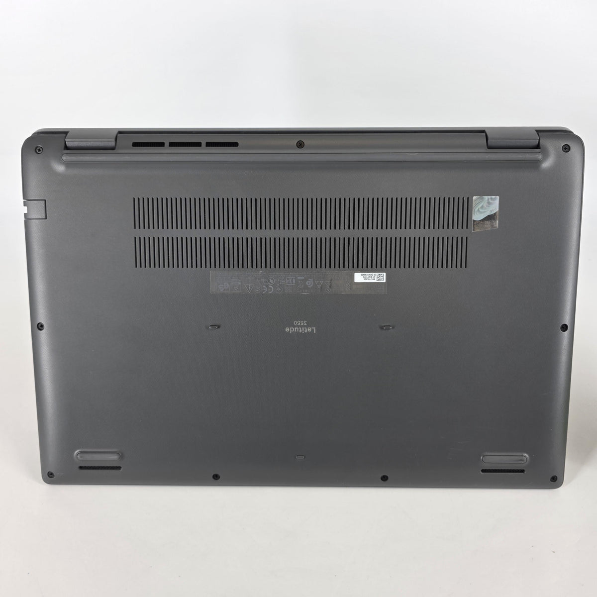 Latitude 3550 15.6 Gray 1.3 GHz Intel Core i5 13th Gen. 32GB RAM 512GB Solid State Drive