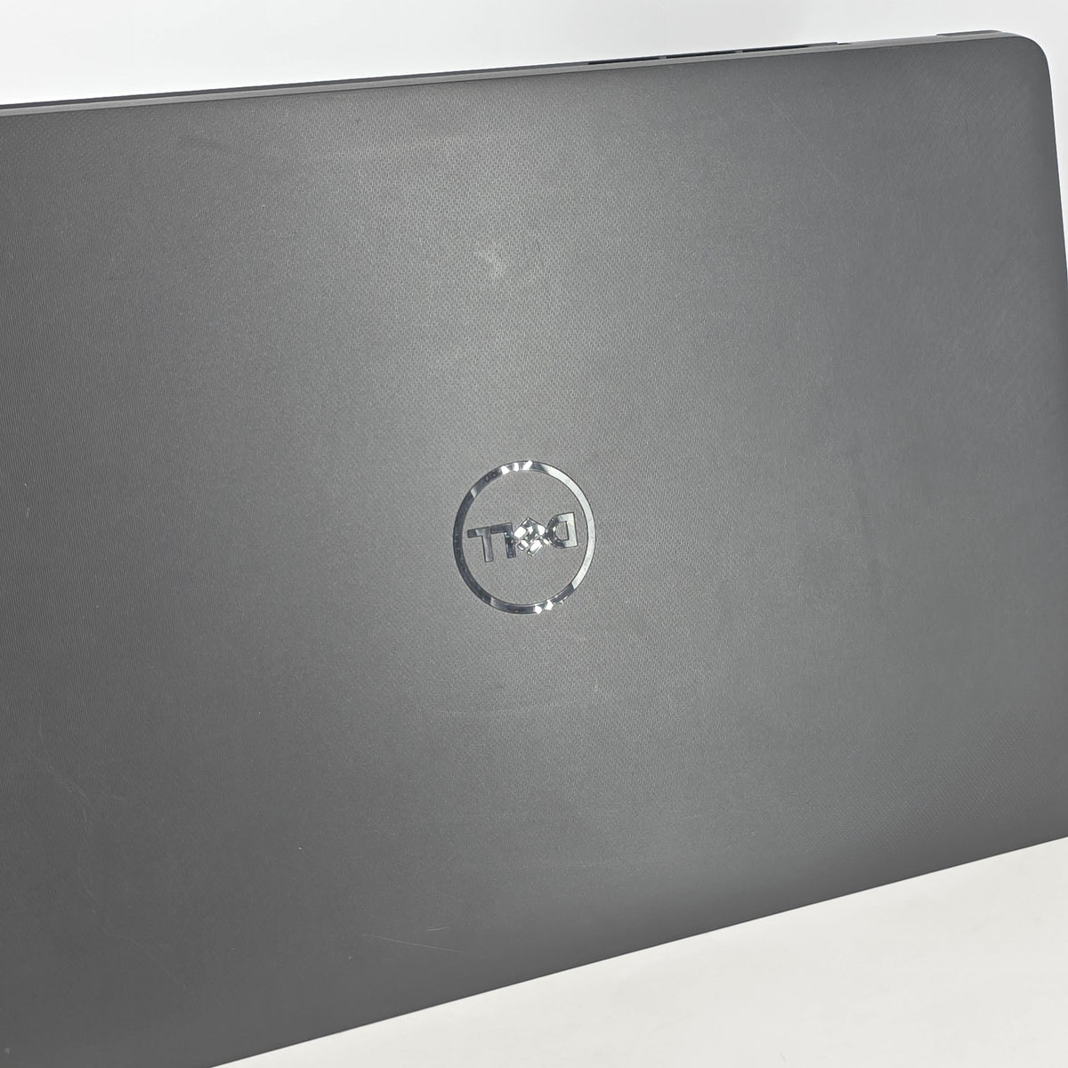 Latitude 3550 15.6 Gray 1.3 GHz Intel Core i5 13th Gen. 32GB RAM 512GB Solid State Drive
