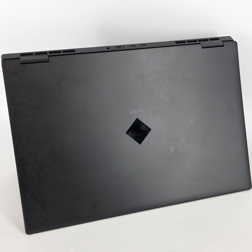 HP Omen 16 Black 2.3 GHz Intel Core i7 12th Gen. 16GB RAM 1TB Solid State Drive NVIDIA GeForce RTX 3050 Ti 4 GB