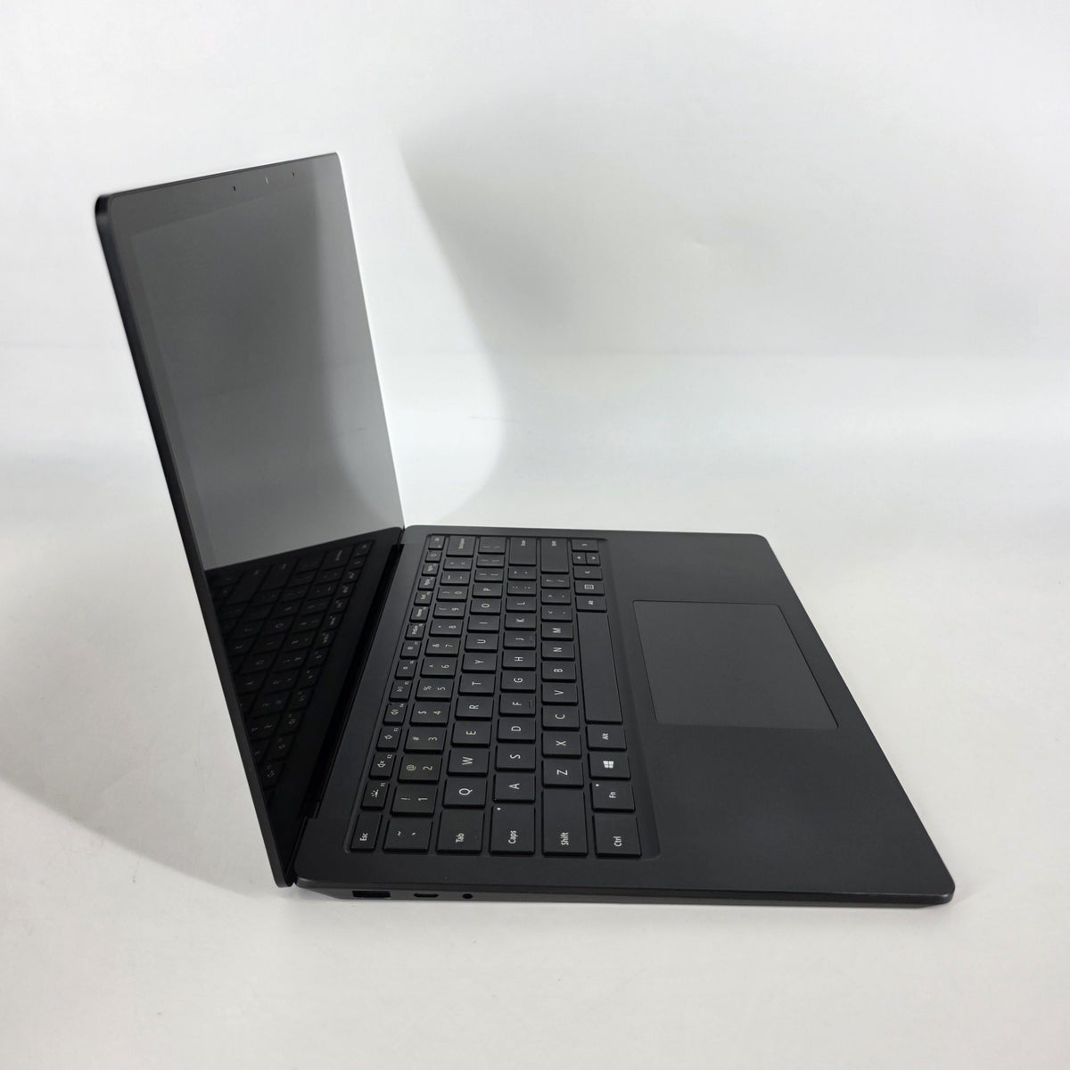 Surface Laptop 4 13.5 Black 2.4 GHz Intel Core i5 11th Gen. 16GB RAM 512GB Solid State Drive