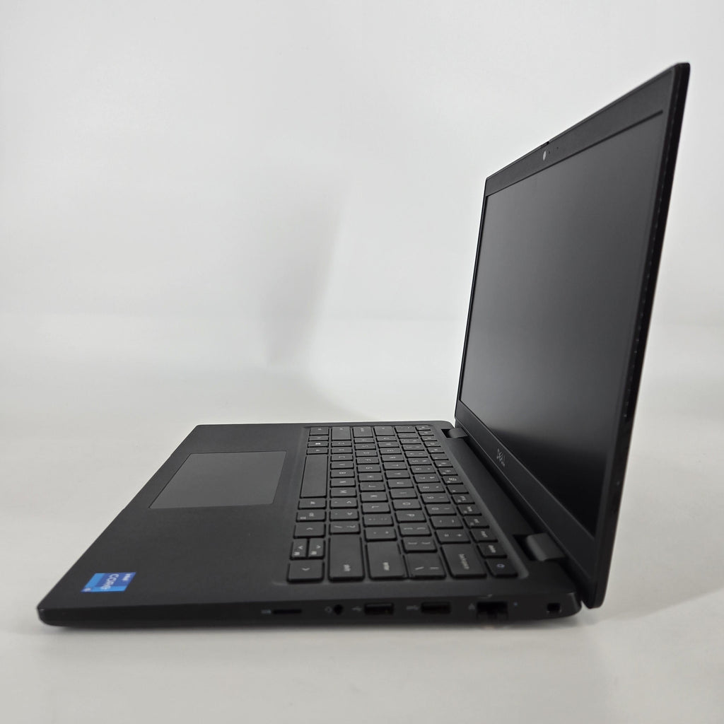 Dell Latitude 3420 14 Gray 2.4 GHz Intel Core i5 11th Gen. 8GB RAM 256GB Solid State Drive