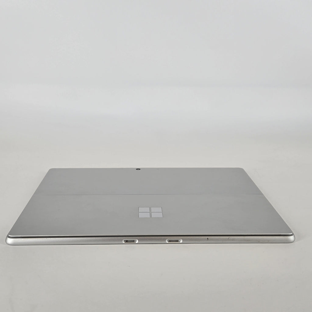 Microsoft Surface Pro 9 13 Platinum WiFi 2.5 GHz Intel Core i5 12th Gen. 8GB RAM 256GB Solid State Drive