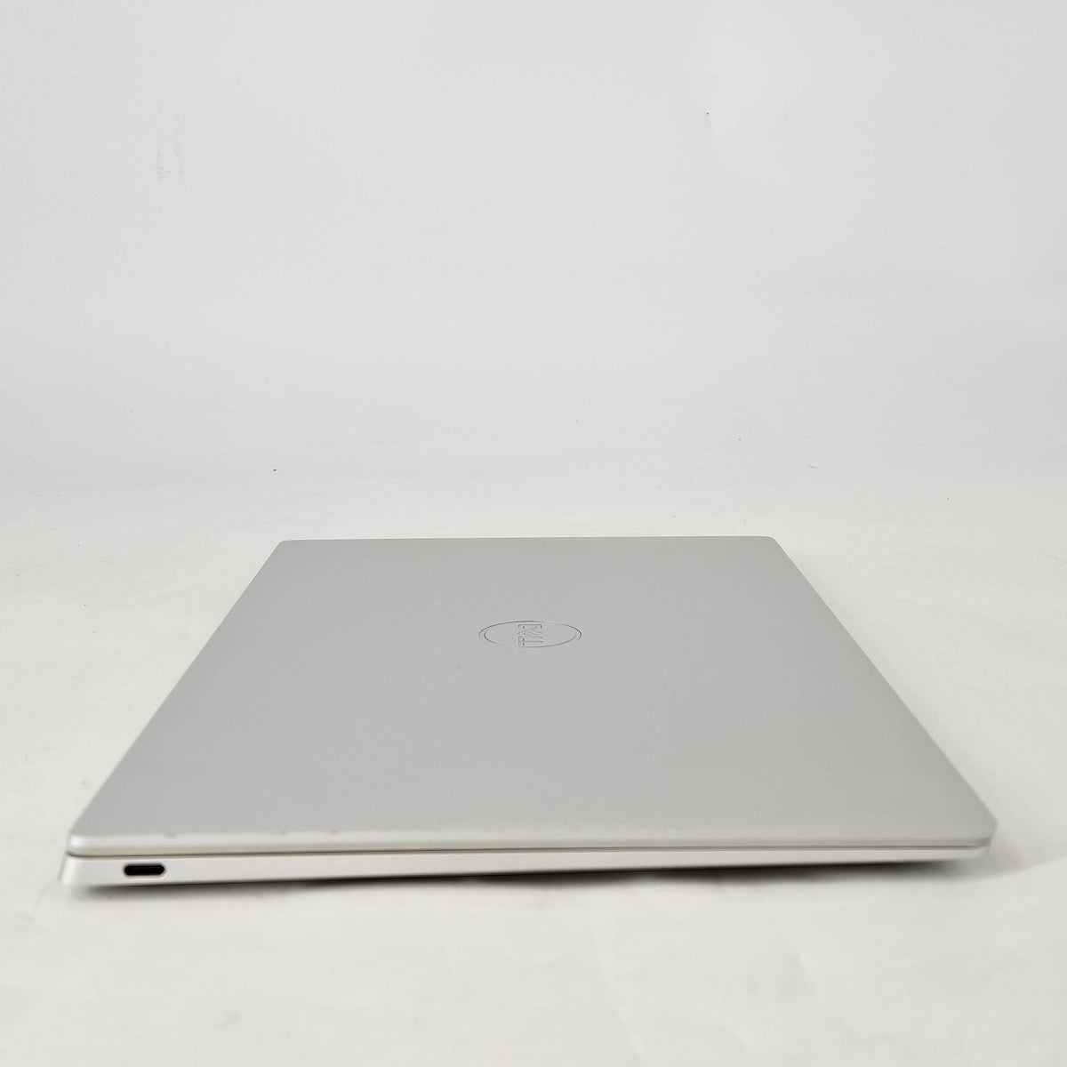 XPS 13 9350 Silver 2.2 GHz Intel Core Ultra 7 Series 2 32GB RAM 1TB Solid State Drive