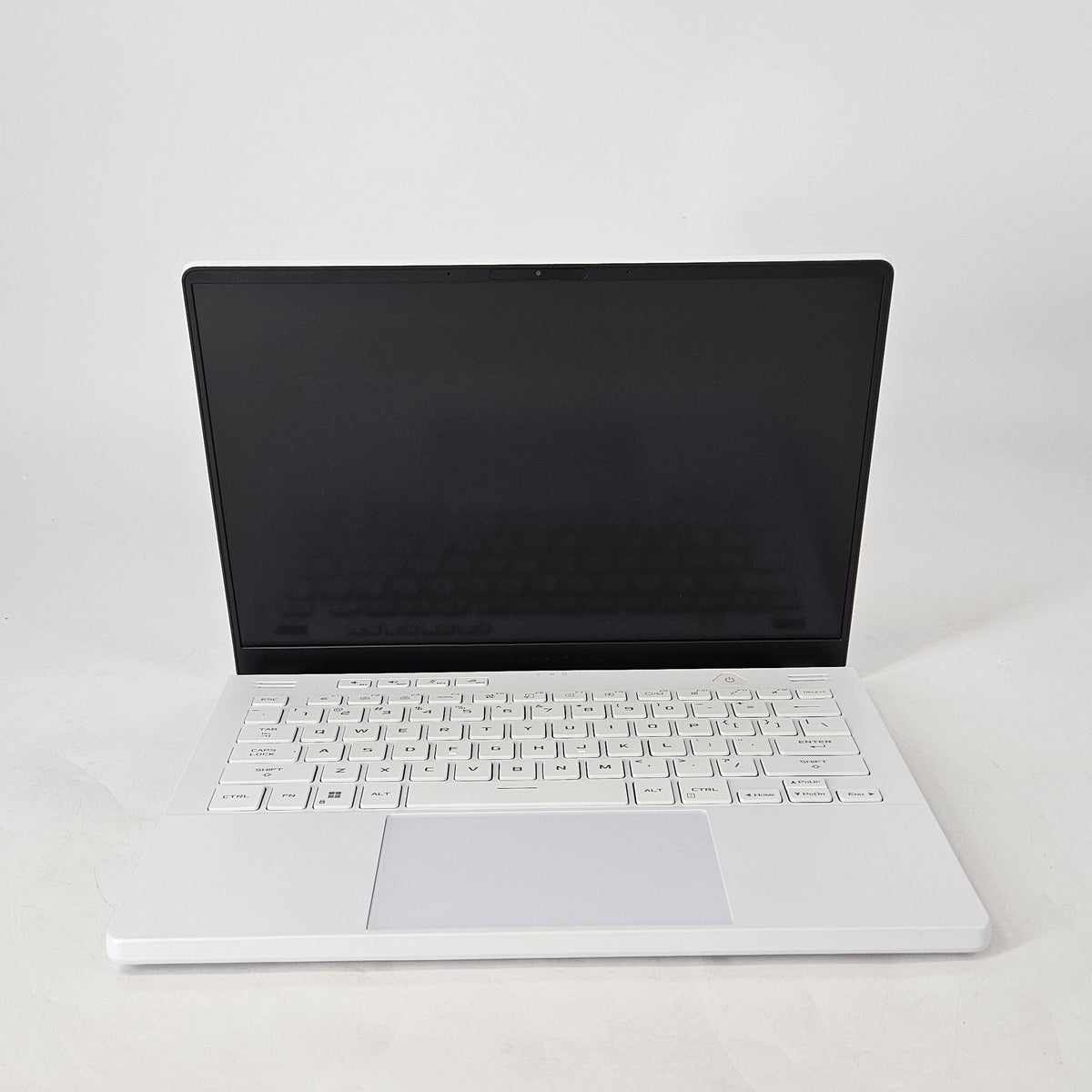 ROG Zephyrus G14 GA402 14 White 3.3 GHz AMD Ryzen 9 6900HS 16GB RAM 2TB Solid State Drive AMD Radeon RX 6700S 8 GB