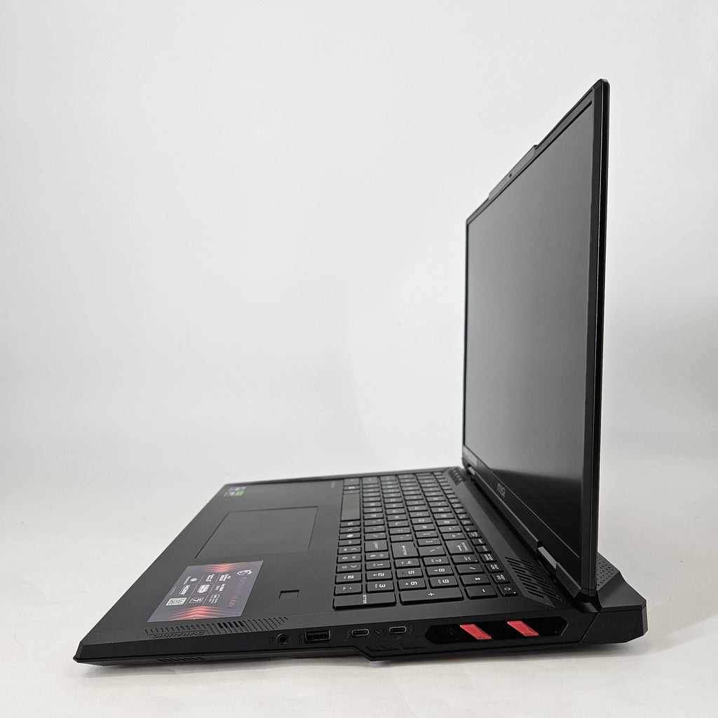 MSI Raider 18 HX 18 Black 2.2 GHz Intel Core i9 14th Gen. 16GB RAM 2TB Solid State Drive NVIDIA GeForce RTX 4080 12 GB