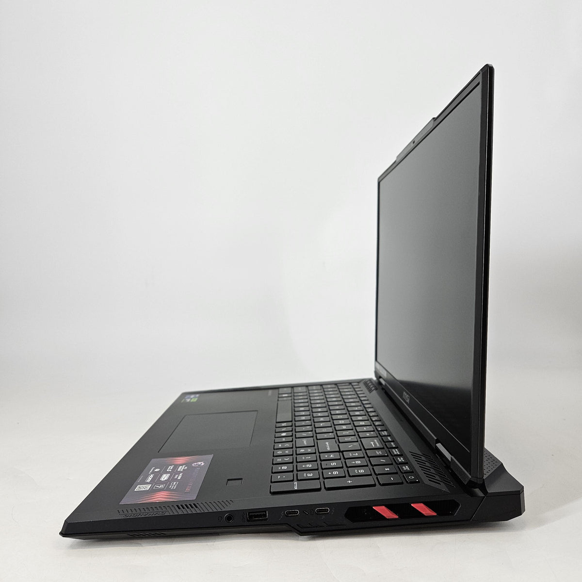 MSI Raider 18 HX 18 Black 2.2 GHz Intel Core i9 14th Gen. 16GB RAM 2TB Solid State Drive NVIDIA GeForce RTX 4080 12 GB