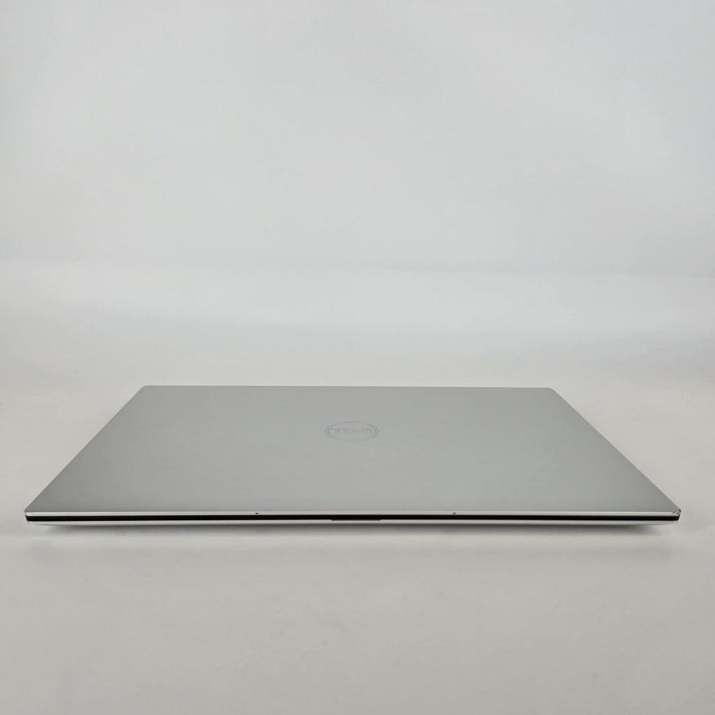 Dell XPS 15 9520 Silver 2.3 GHz Intel Core i7 12th Gen. 16GB RAM 1TB Solid State Drive NVIDIA GeForce RTX 3050 4 GB