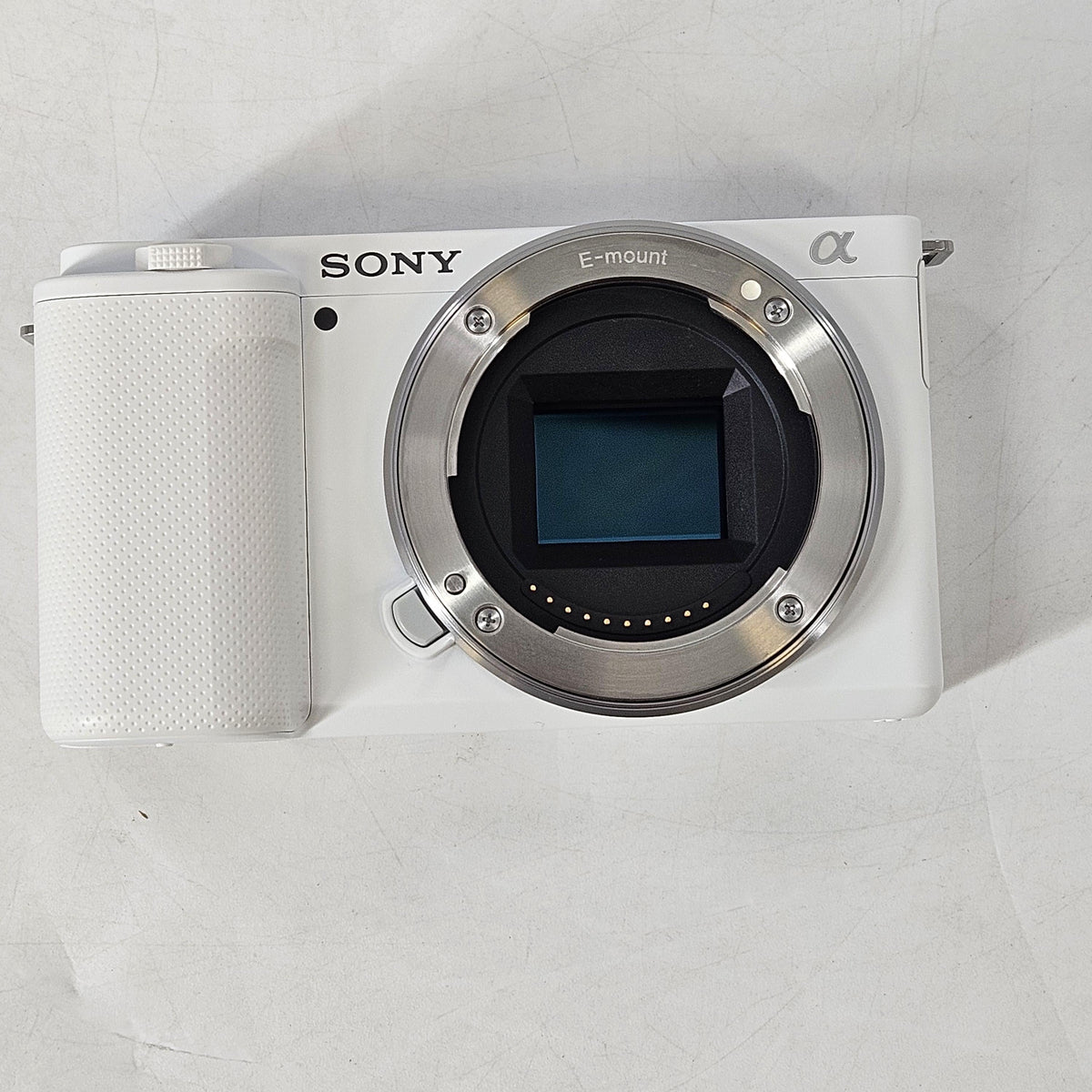 Sony Alpha ZV-E10 24.2MP White