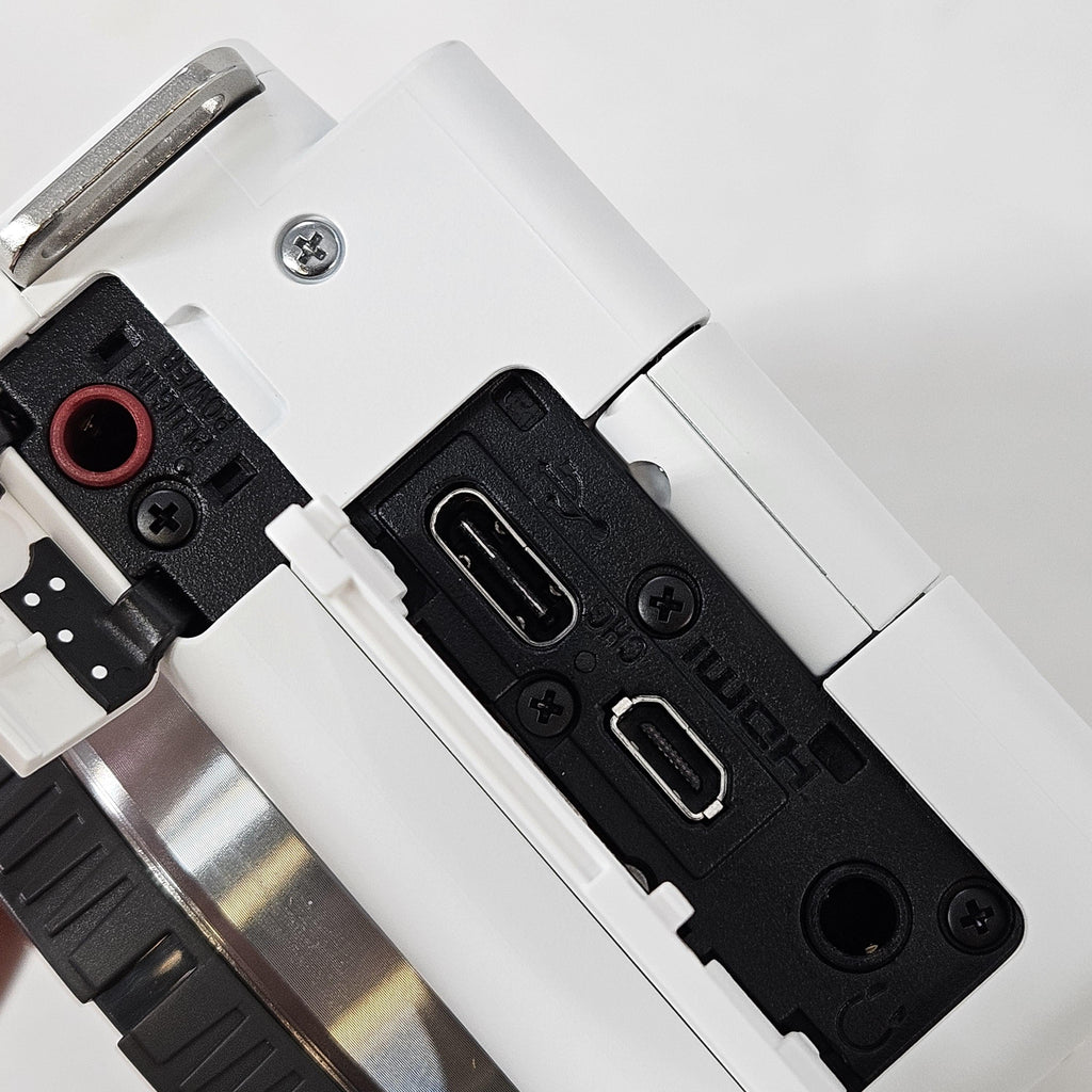 Sony Alpha ZV-E10 24.2MP White