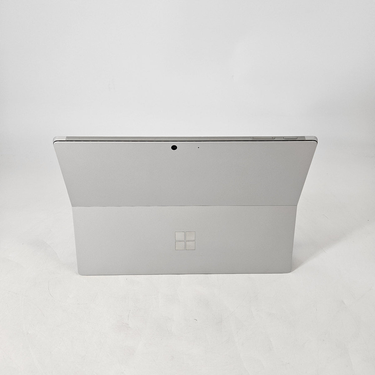Microsoft Surface Pro 7 12.3 Black WiFi 1.3 GHz Intel Core i7 10th Gen. 16GB RAM 256GB Solid State Drive