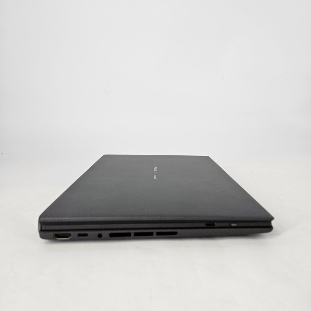 Zenbook Duo 14 Gray 2.1 GHz Intel Core Ultra X9 Series 3 32GB RAM 2TB Solid State Drive