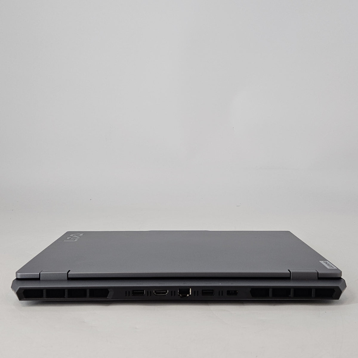 Lenovo LOQ 15 Gray 3.3 GHz AMD Ryzen 7 250 16GB RAM 1TB Solid State Drive NVIDIA GeForce RTX 5050 8 GB