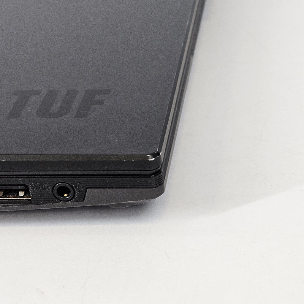 TUF A16 16 Black 3.2 GHz AMD Ryzen 7 7735HS 32GB RAM 1TB Solid State Drive AMD Radeon RX 7600S 8 GB