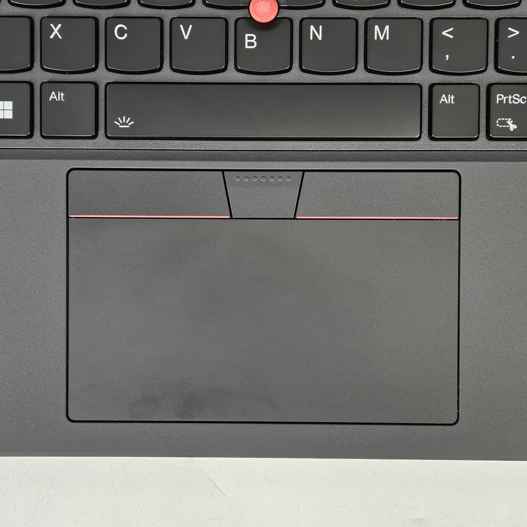 Lenovo ThinkPad P14s Gen 4 Black 3.3 GHz AMD Ryzen 7 Pro 7840U 32GB RAM 512GB Solid State Drive