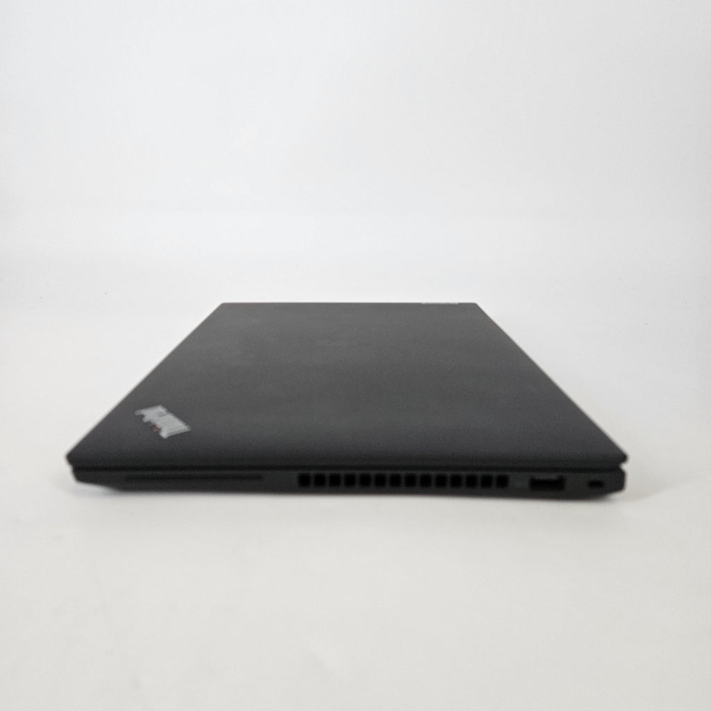 Lenovo ThinkPad P14s Gen 4 Black 3.3 GHz AMD Ryzen 7 Pro 7840U 32GB RAM 512GB Solid State Drive