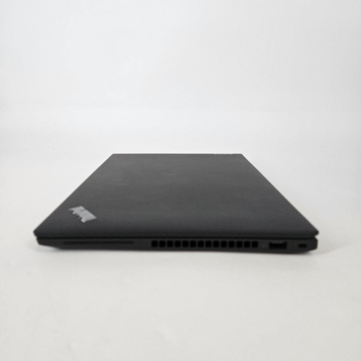 Lenovo ThinkPad P14s Gen 4 Black 3.3 GHz AMD Ryzen 7 Pro 7840U 32GB RAM 512GB Solid State Drive