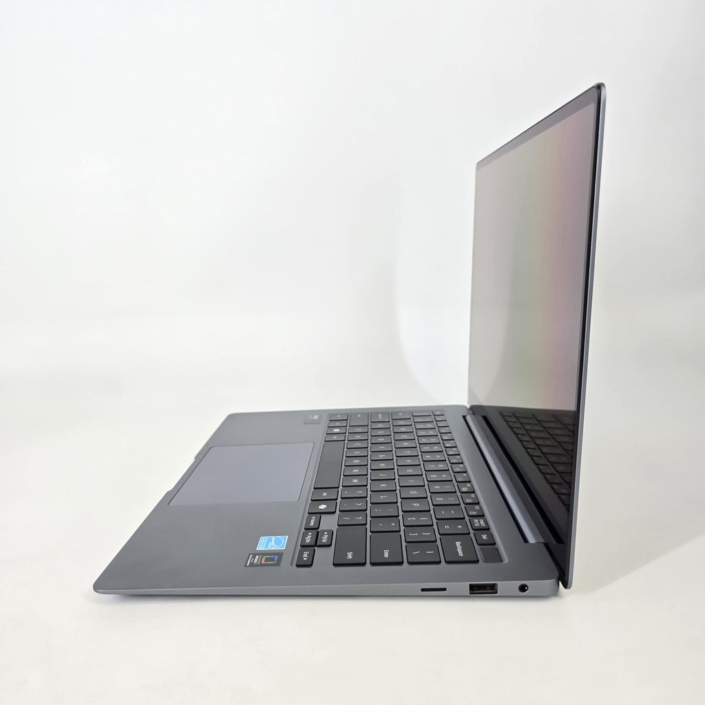 Galaxy Book4 Pro 14 Blue 3.8 GHz Intel Core Ultra 7 16GB RAM 512GB Solid State Drive