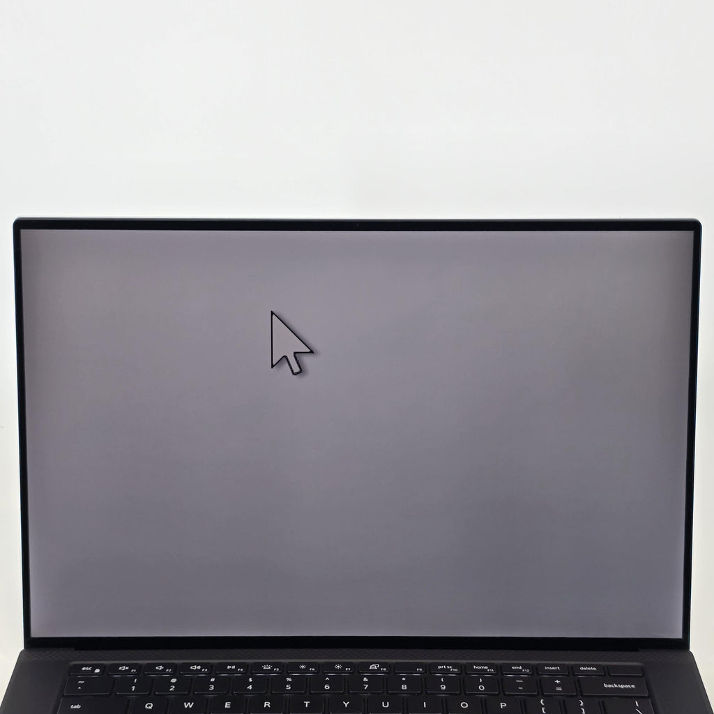 Dell XPS 15 9510 Silver 2.5 GHz Intel Core i9 11th Gen. 32GB RAM 1TB Solid State Drive NVIDIA GeForce RTX 3050 Ti 4 GB