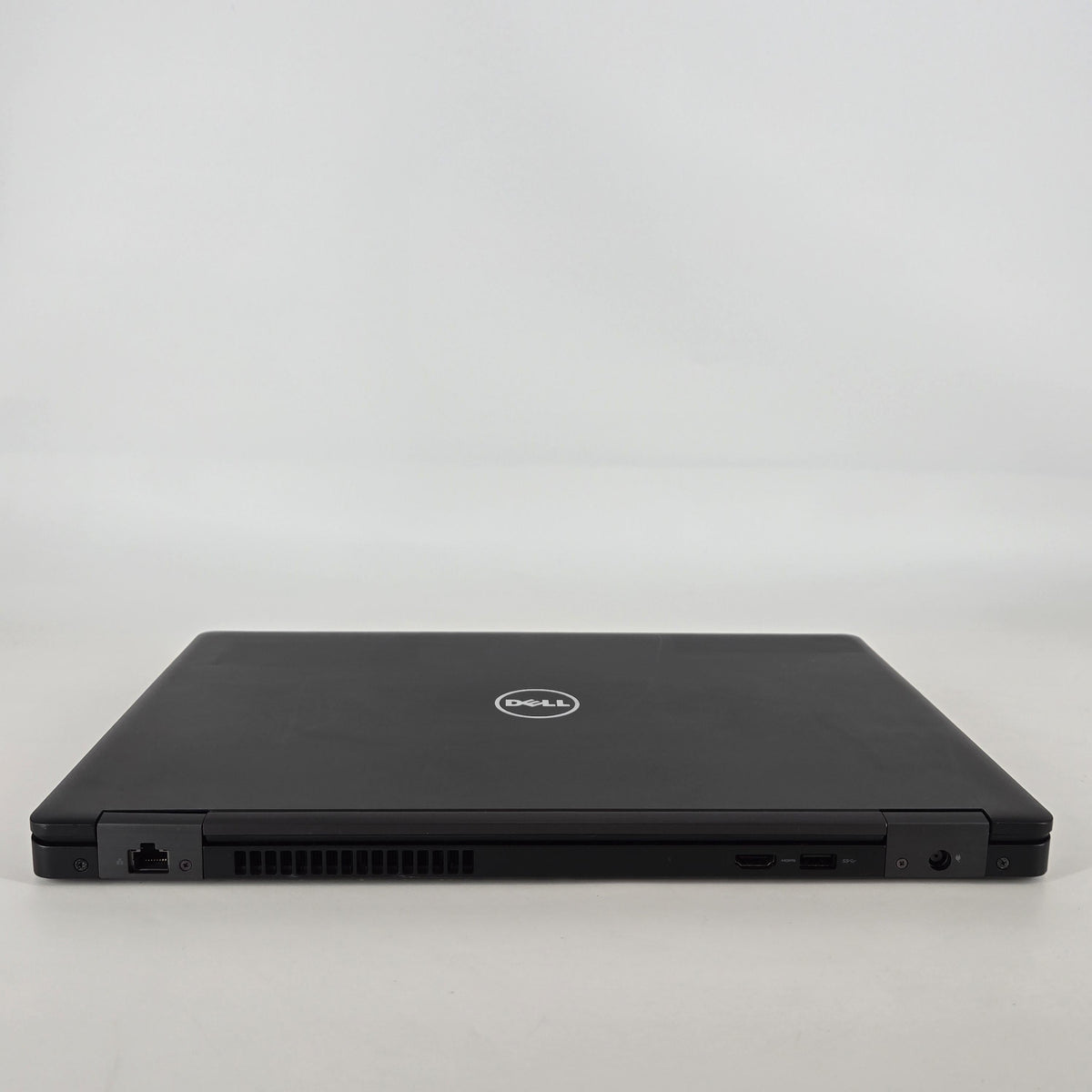 Dell Precision 3520 15.6 Black 2.8 GHz Intel Core i5 7th Gen. 16GB RAM 512GB Solid State Drive NVIDIA Quadro M620 2 GB
