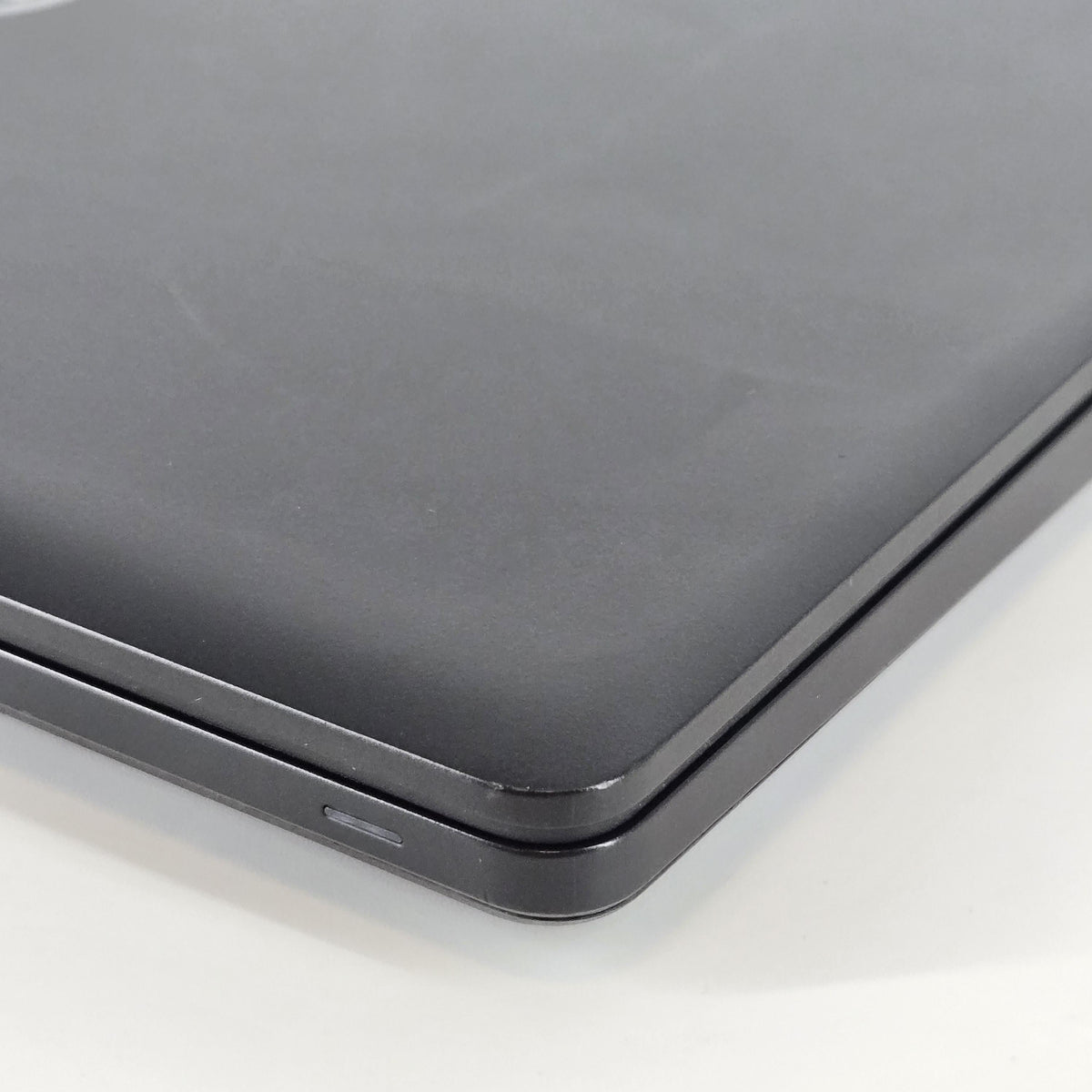Dell Precision 3520 15.6 Black 2.8 GHz Intel Core i5 7th Gen. 16GB RAM 512GB Solid State Drive NVIDIA Quadro M620 2 GB
