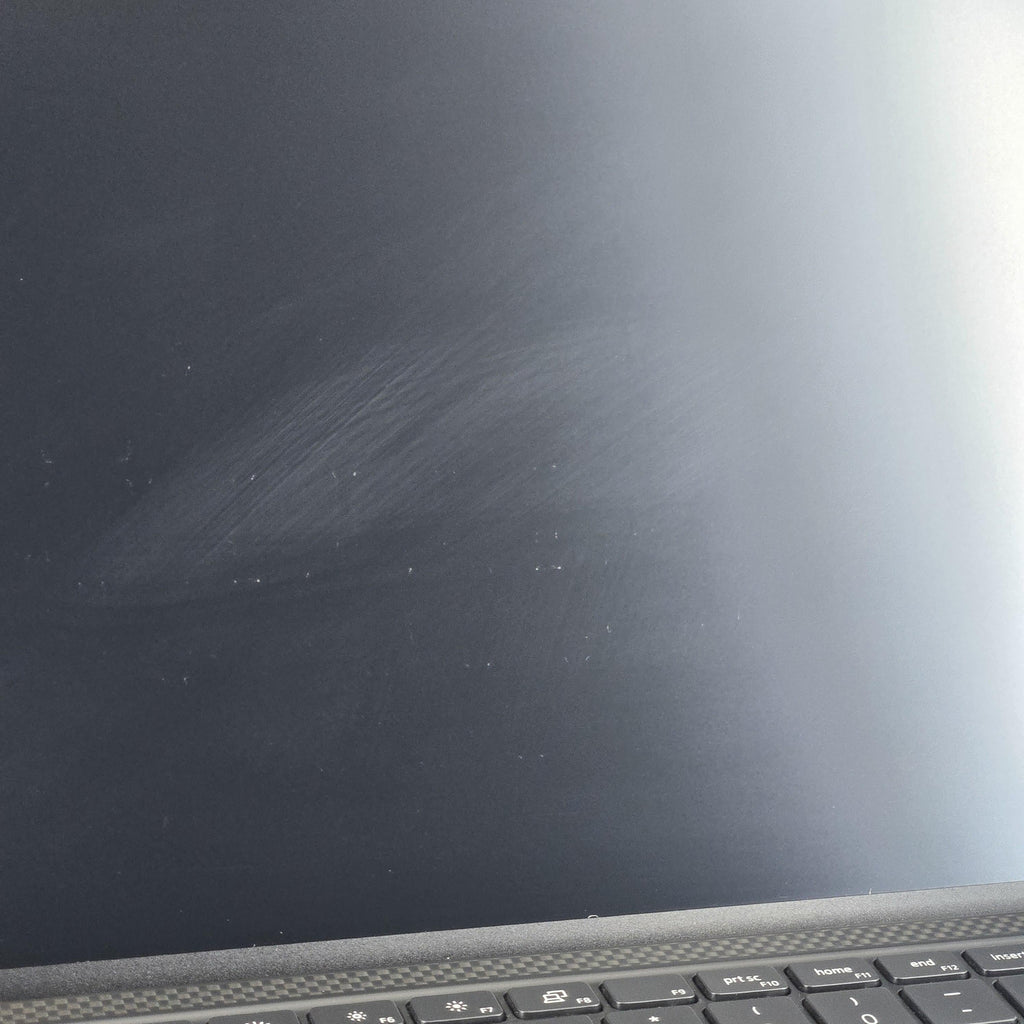 Dell XPS 15 9520 Silver 2.3 GHz Intel Core i7 12th Gen. 64GB RAM 512GB Solid State Drive NVIDIA GeForce RTX 3050 4 GB