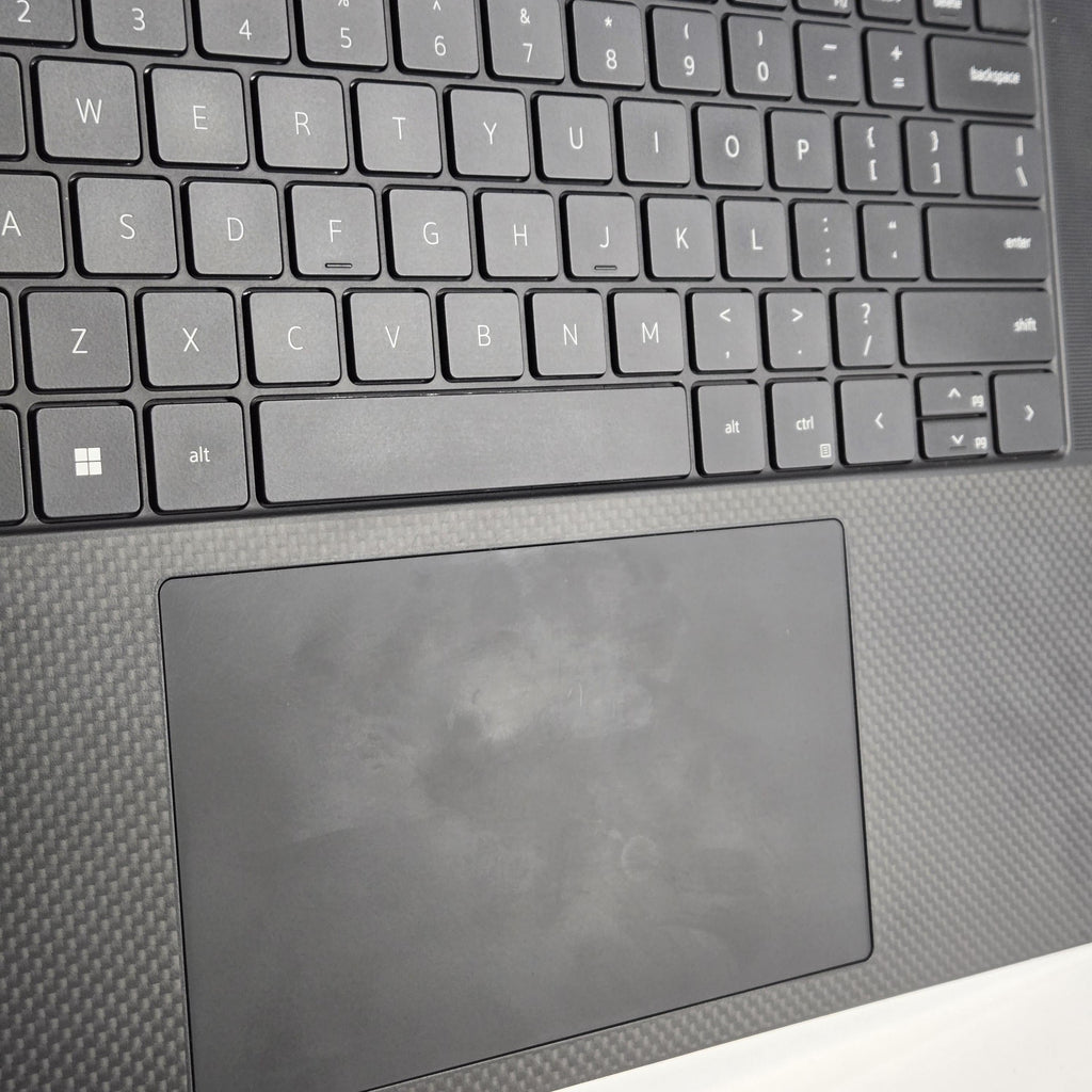 Dell XPS 15 9520 Silver 2.3 GHz Intel Core i7 12th Gen. 64GB RAM 512GB Solid State Drive NVIDIA GeForce RTX 3050 4 GB