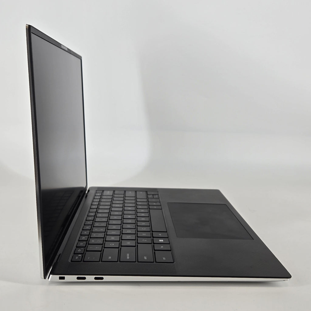 Dell XPS 15 9520 Silver 2.3 GHz Intel Core i7 12th Gen. 64GB RAM 512GB Solid State Drive NVIDIA GeForce RTX 3050 4 GB
