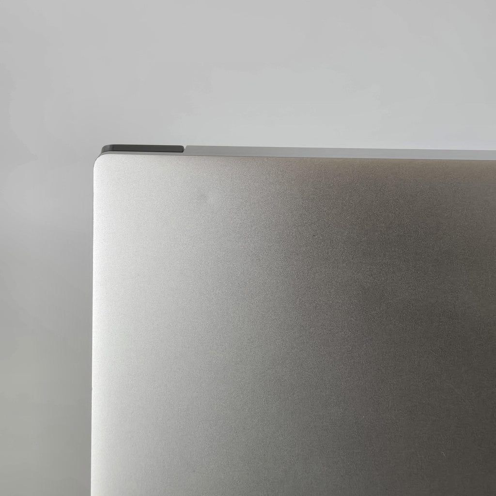 Dell XPS 15 9520 Silver 2.3 GHz Intel Core i7 12th Gen. 64GB RAM 512GB Solid State Drive NVIDIA GeForce RTX 3050 4 GB
