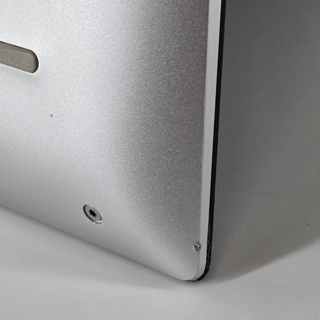 Dell XPS 15 9520 Silver 2.3 GHz Intel Core i7 12th Gen. 64GB RAM 512GB Solid State Drive NVIDIA GeForce RTX 3050 4 GB